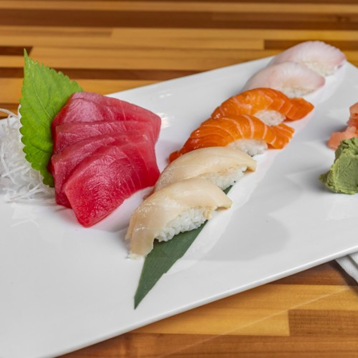Sushi & Tuna Sashimi Combo