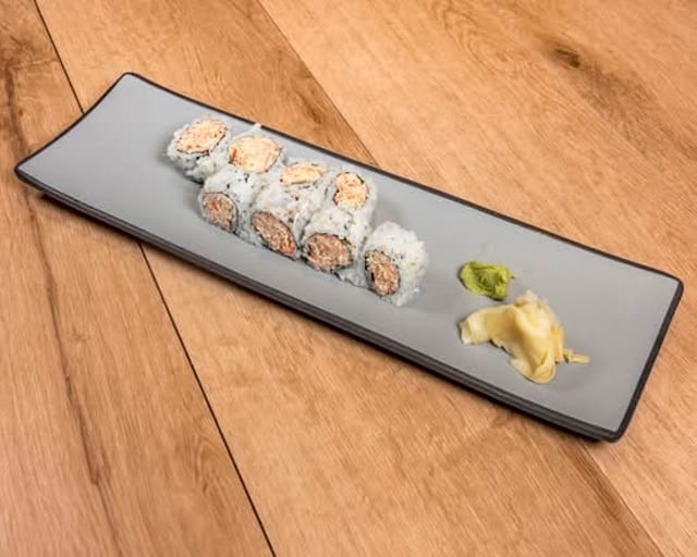 Spicy Crab Meat Roll.